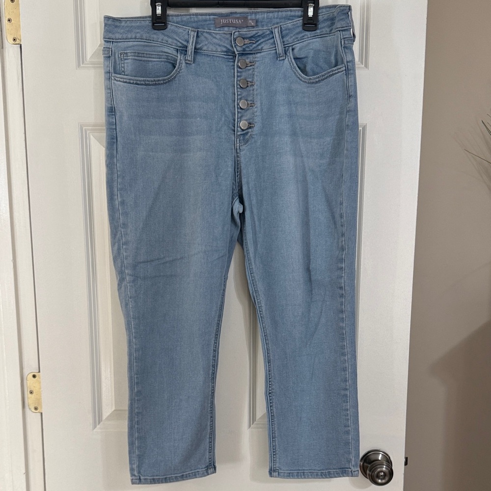 Just USA Light Blue Ankle Jeans
